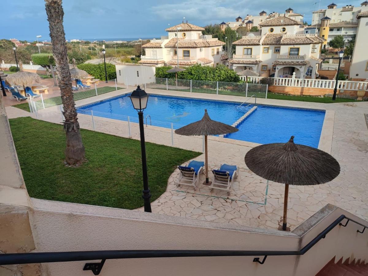 Apartamento En La Zenia Appartamento Orihuela Esterno foto